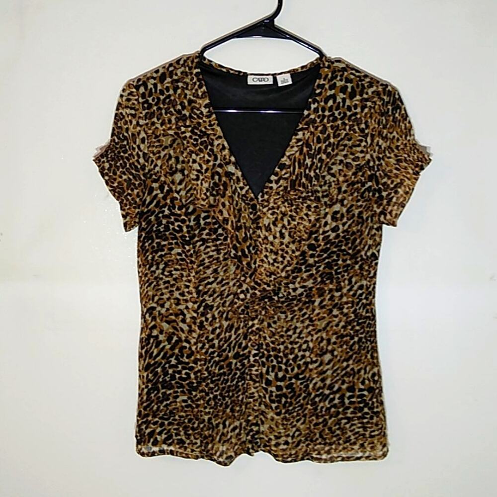 Cato Women's Animal print short sleeve top. Small Office, Summer, Modern